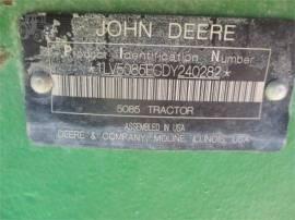 2014 JOHN DEERE 5085E