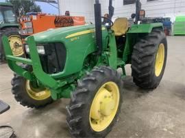 2013 JOHN DEERE 5075E