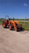 2011 KUBOTA M7040