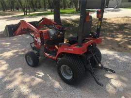 2016 MASSEY FERGUSON GC1705