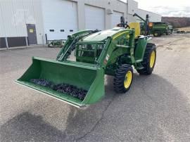 2018 JOHN DEERE 3033R