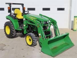 2017 JOHN DEERE 2038R