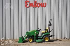 JOHN DEERE 1025R