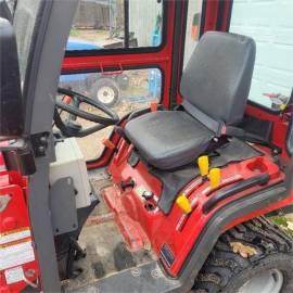 2018 MASSEY FERGUSON GC1705