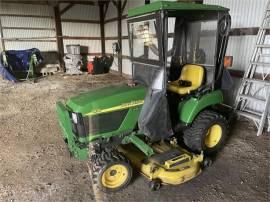 2004 JOHN DEERE 2210