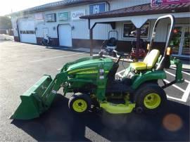 JOHN DEERE 2305