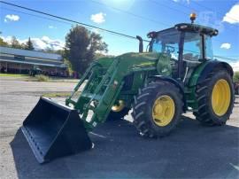 2017 JOHN DEERE 5125R