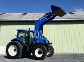 2011 NEW HOLLAND T7.235