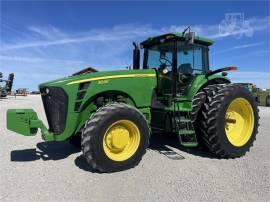 JOHN DEERE 8330