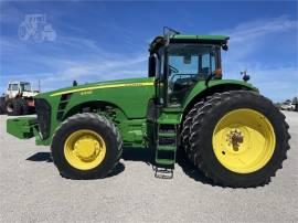 JOHN DEERE 8330