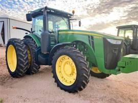 2011 JOHN DEERE 8235R