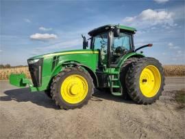 2013 JOHN DEERE 8260R