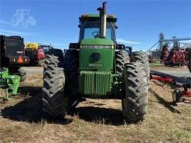 JOHN DEERE 4850