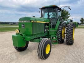 JOHN DEERE 4560