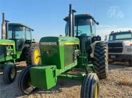 1992 JOHN DEERE 4455