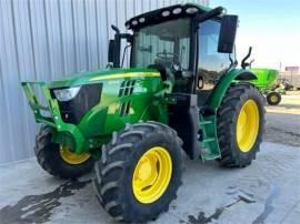 JOHN DEERE 6110R