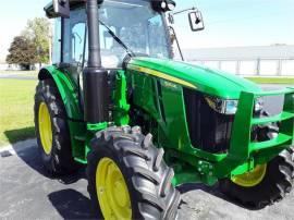 2022 JOHN DEERE 5125M