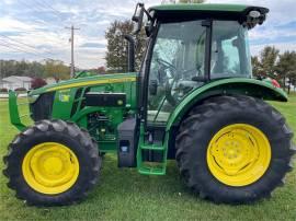 2022 JOHN DEERE 5125M