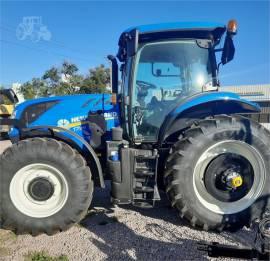 2022 NEW HOLLAND T7.210