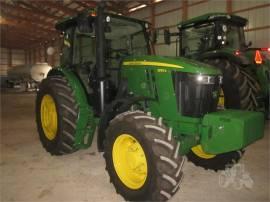 2021 JOHN DEERE 6135E