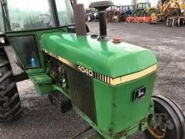 1982 JOHN DEERE 4040