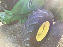 2018 JOHN DEERE 6110R