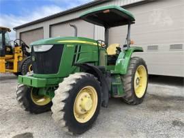 JOHN DEERE 6105D