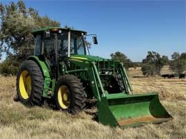 2011 JOHN DEERE 6115D