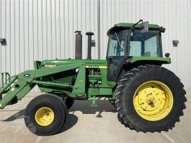 1984 JOHN DEERE 4450