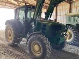 2010 JOHN DEERE 7130