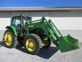 2004 JOHN DEERE 7420