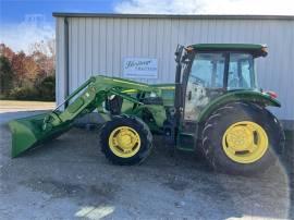 2017 JOHN DEERE 5100E