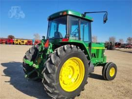 1999 JOHN DEERE 7410