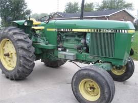 1981 JOHN DEERE 2940