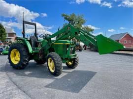 2000 JOHN DEERE 6110