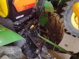 2005 JOHN DEERE 3720