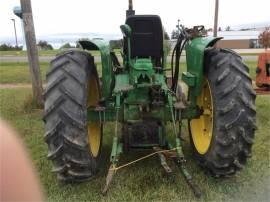 JOHN DEERE 3010