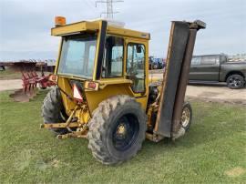 1993 MASSEY FERGUSON 253