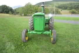 JOHN DEERE 3010