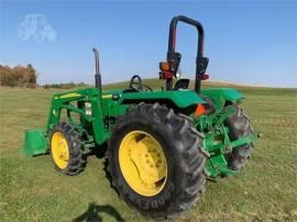 2010 JOHN DEERE 5075E