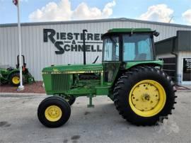 1982 JOHN DEERE 2940