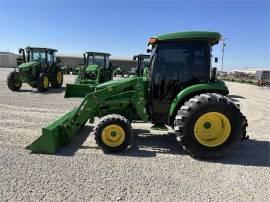 2015 JOHN DEERE 4052R