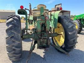 JOHN DEERE 2520