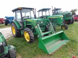 JOHN DEERE 5055E