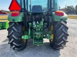 JOHN DEERE 5065E