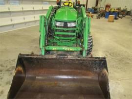 2015 JOHN DEERE 4052R