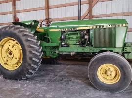 JOHN DEERE 2940