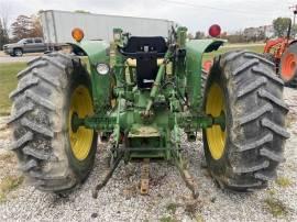 1983 JOHN DEERE 2350