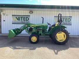 2019 JOHN DEERE 5045E