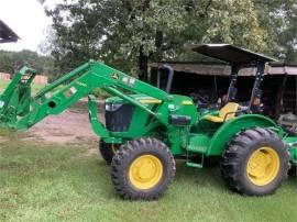 2017 JOHN DEERE 5065E